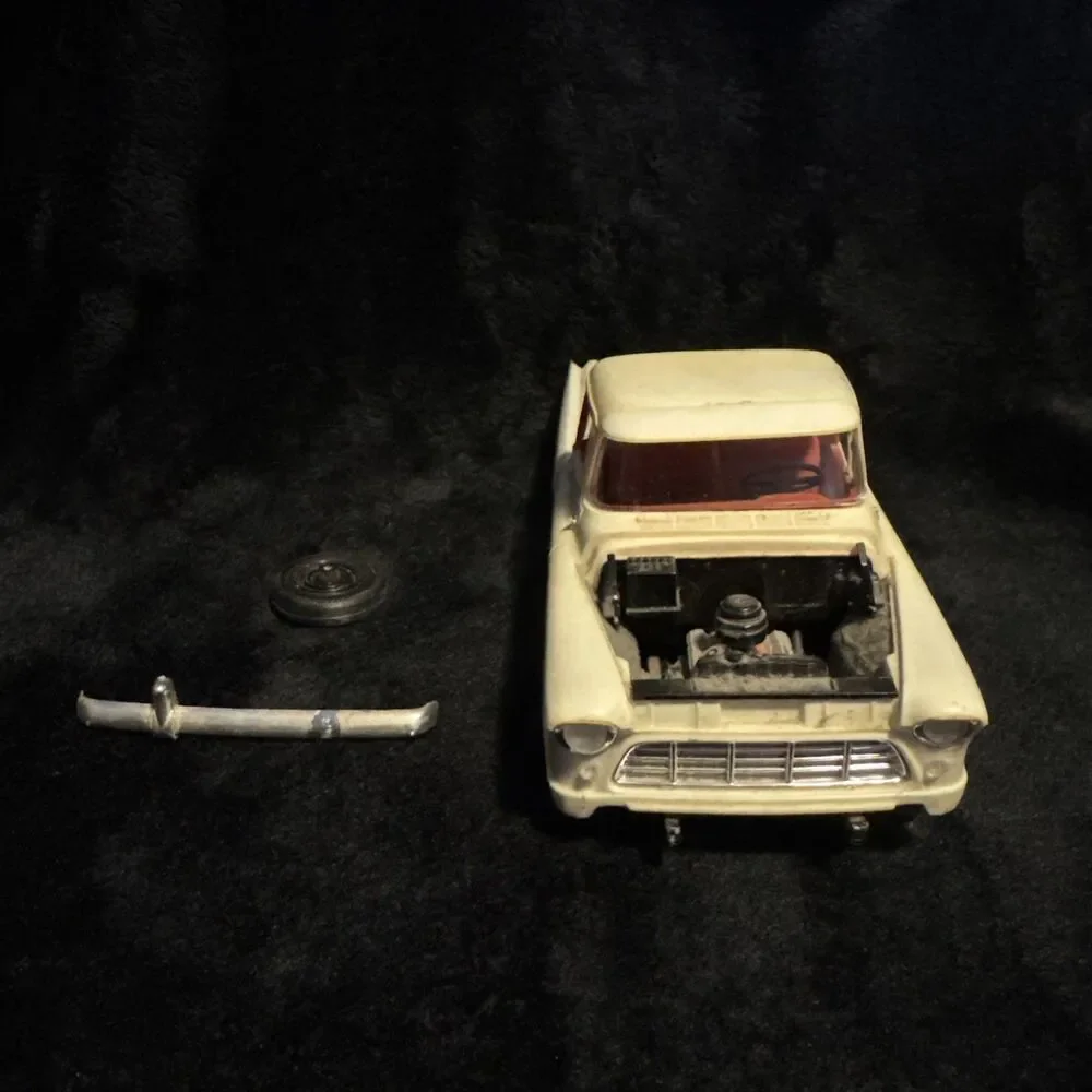 Vintage American Muscle 1955 Chevrolet 3100 Cameo Pickup Truck